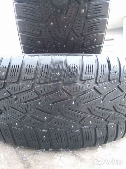 Nokian Tyres Hakkapeliitta 7 215/60 R16 99T