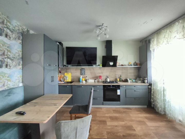 3-к. квартира, 75,5 м², 3/7 эт.