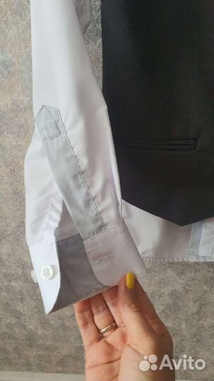 Школьный костюм для мальчика 128 серый