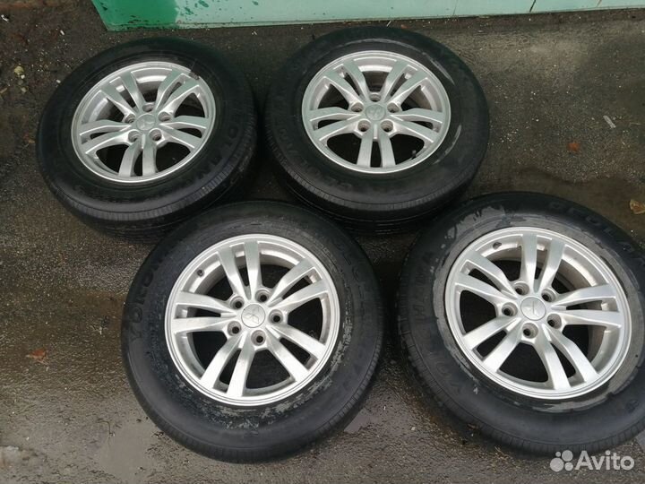 Yokohama Geolandar G033 215/70 R16 100H