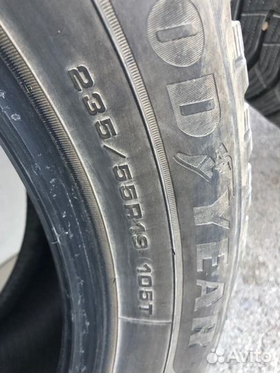 Goodyear UltraGrip 235/55 R19