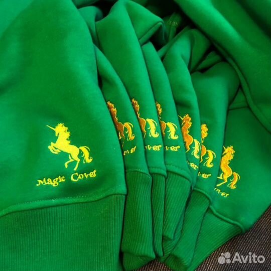 Вышивка на заказ. Халаты, полотенца с вышивкой