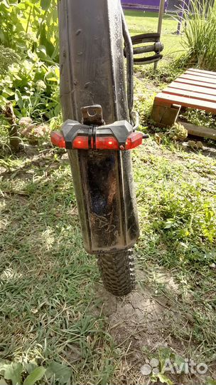 Мопед (дырчик)