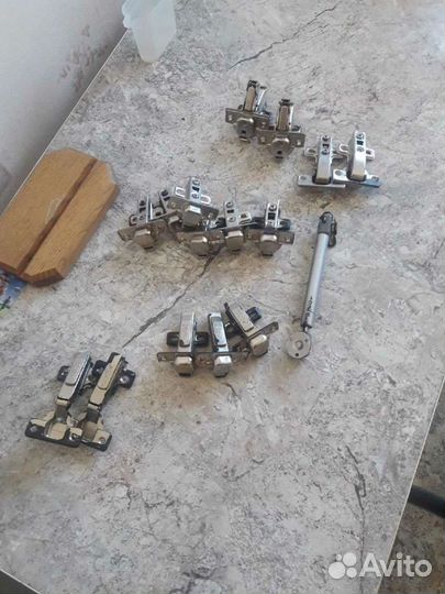 Петли мебельные и Ручки на фасады