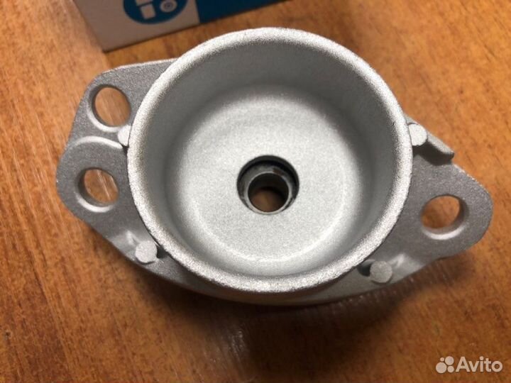 Опора амортизатора заднего Volkswagen Golf Iv/Bora