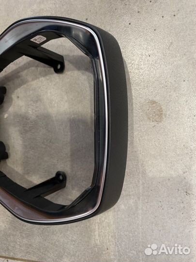 Накладка руля Toyota Camry V70 2grfks 2021