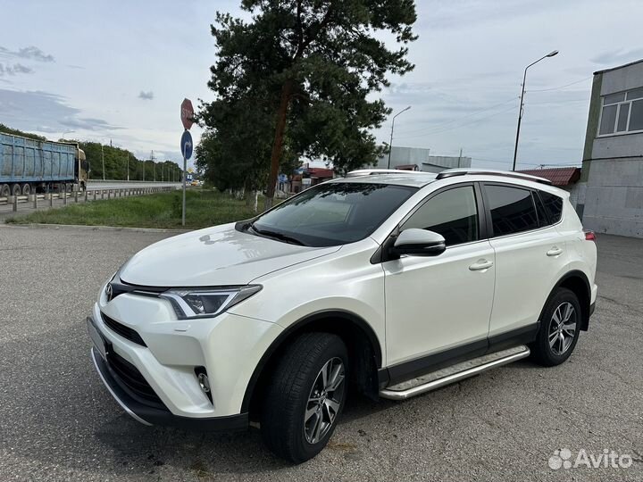 Toyota RAV4 2.0 CVT, 2016, 129 000 км