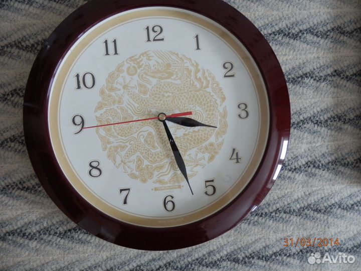Часы настенные б/у