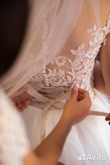 Свадебное платье