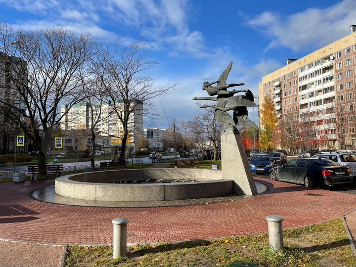 2-к. квартира, 55 м², 2/12 эт.