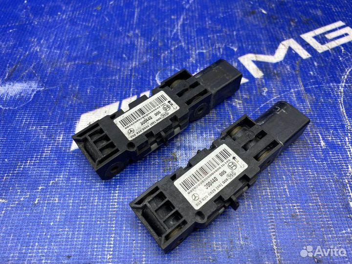 Датчик airbag Mercedes S500 W220 M113.960 2004