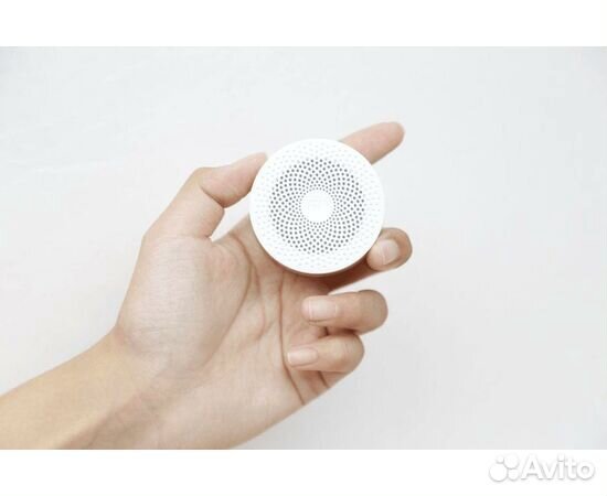 Портативная акустика Xiaomi Mi Compact Bluetooth