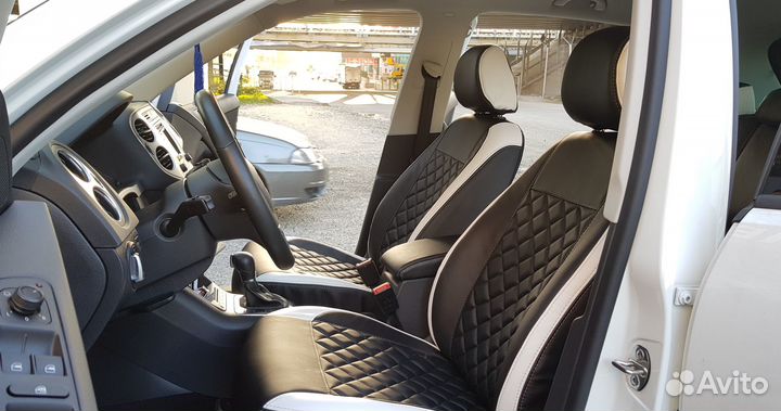 Авточехлы Тойота Вокси