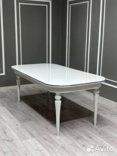 Стол, стулья набор.Оплата при получении