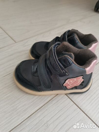 Ботинки демисезонные 22