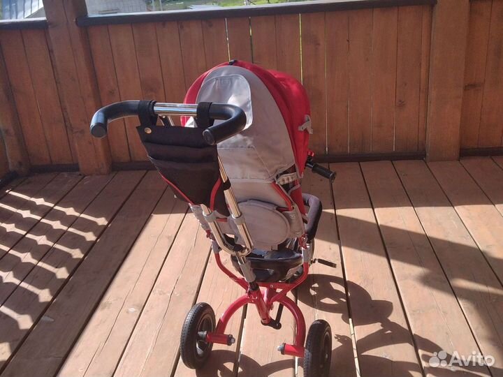 Велосипед трёхколёсный
