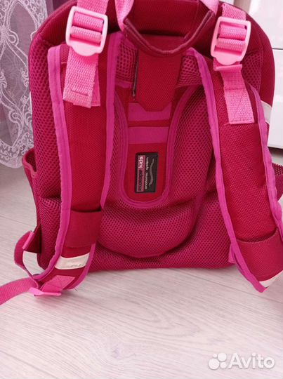 Рюкзак школьный