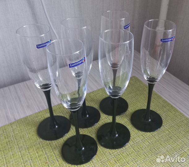 Фужеры, бокалы, рюмки