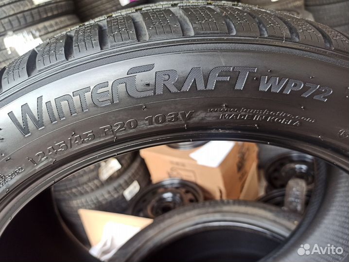 Kumho WinterCraft WP72 245/45 R20 103V