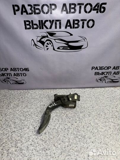 Педаль газа Hyundai Solaris седан G4FC 2015