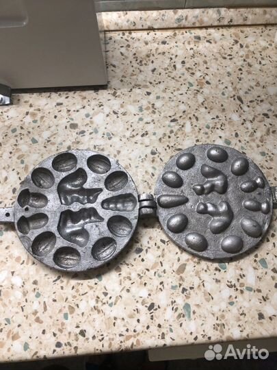 Вафельница орешница