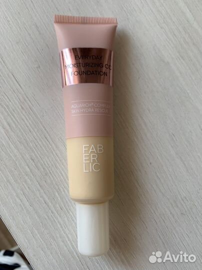 Новый тональный крем faberlic