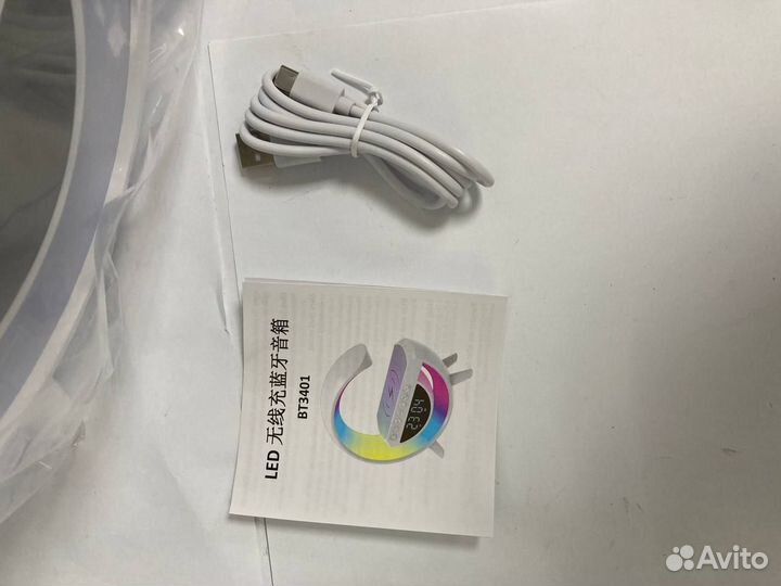 Колонка-будильник + беспроводное зу