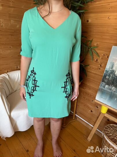 Платье зеленое