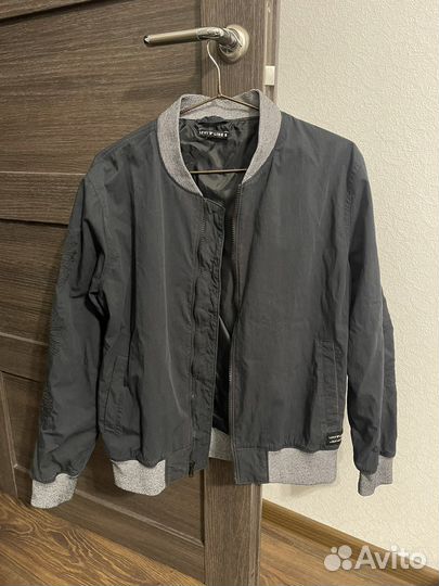 Бомбер levis, оригинал