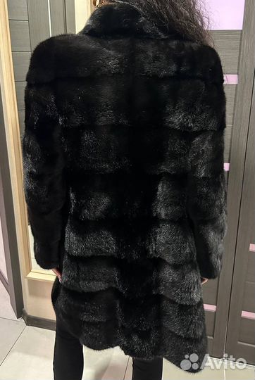 Шуба норковая размер 42-44 черная