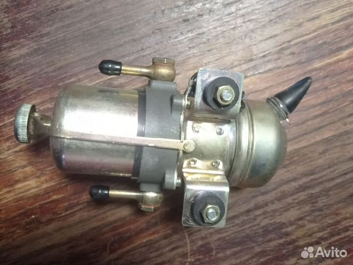 Бензонасос