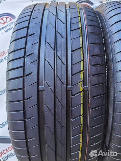 Petlas Explero H/T PT431 275/45 R20 99H