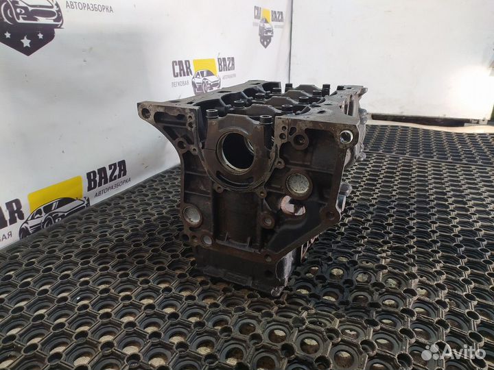 Блок цилиндров двигателя CAW 2.0 бензин