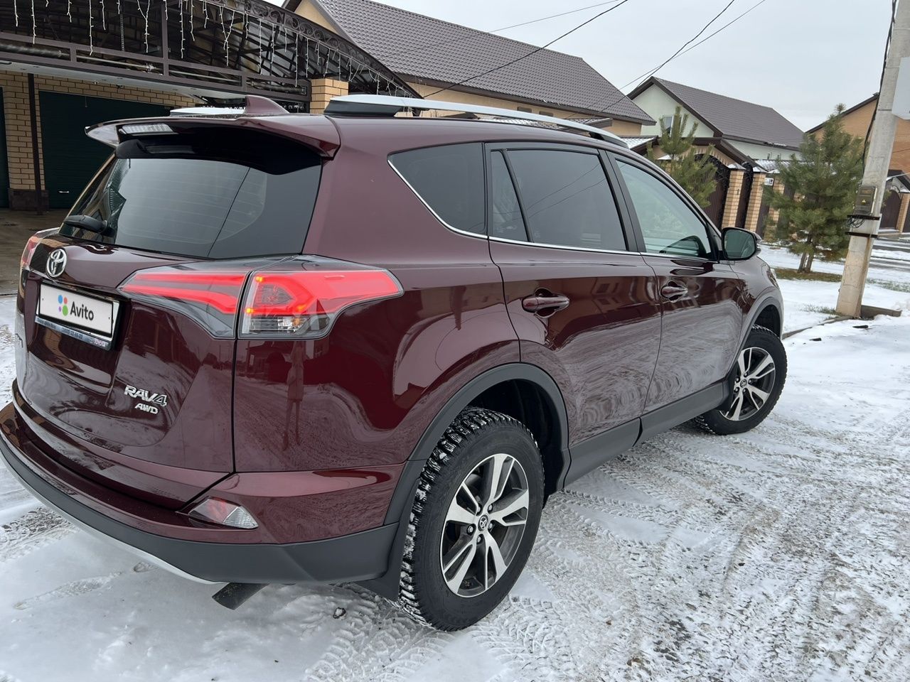 Toyota RAV4: фото владельца