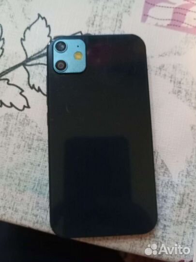 Продается телефон (смартфон)