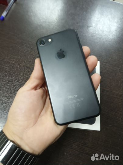 iPhone 7, 32 ГБ
