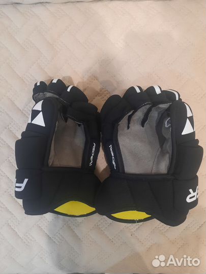 Хоккейная форма