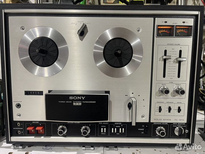 Катушечник коллекционный Sony с колонками 1972 г