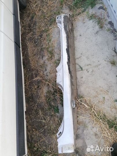 Правый порог рено меган 2
