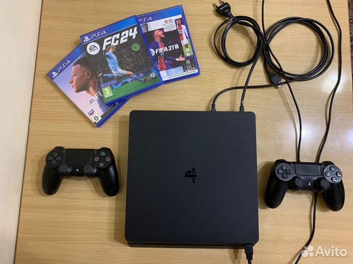 Sony PS4 б/у в идеале