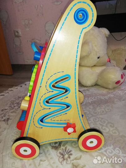 Бизиборд, толокар