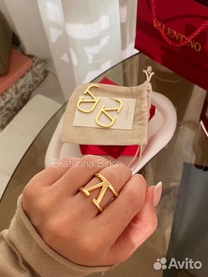 Серьги кольцо valentino цвет золото