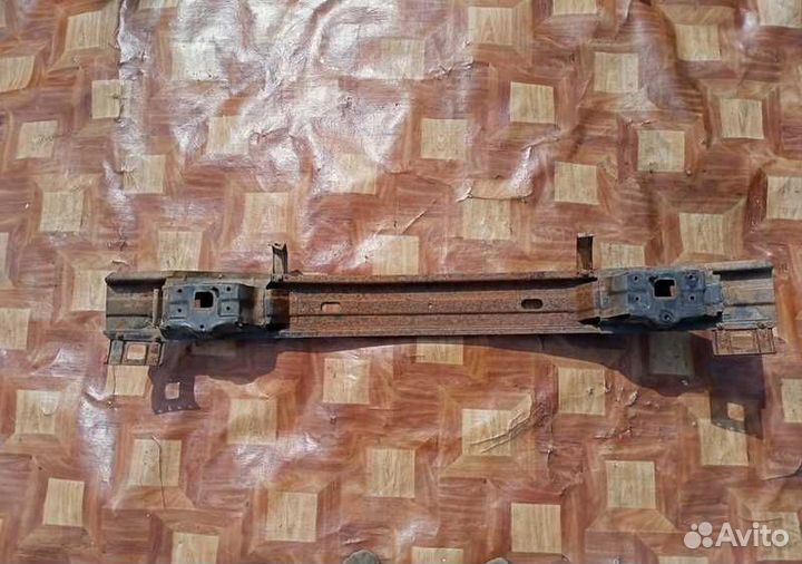 Усилитель заднего бампера Hyundai Accent (LC)