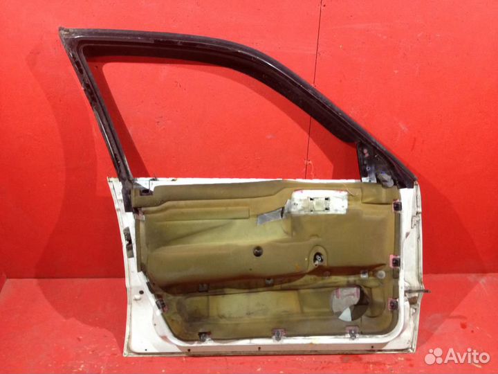 Дверь передняя левая Фольксваген Пассат Б3