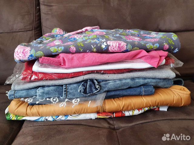 Одежда пакетом новая и б/у, на дев. 7 лет