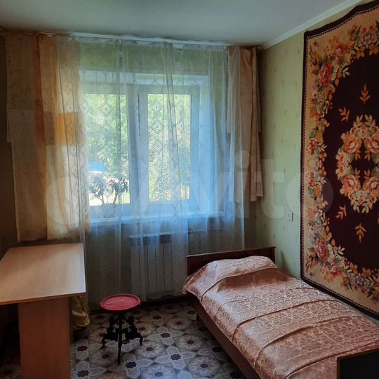 Комната 10 м² в 3-к., 3/5 эт.