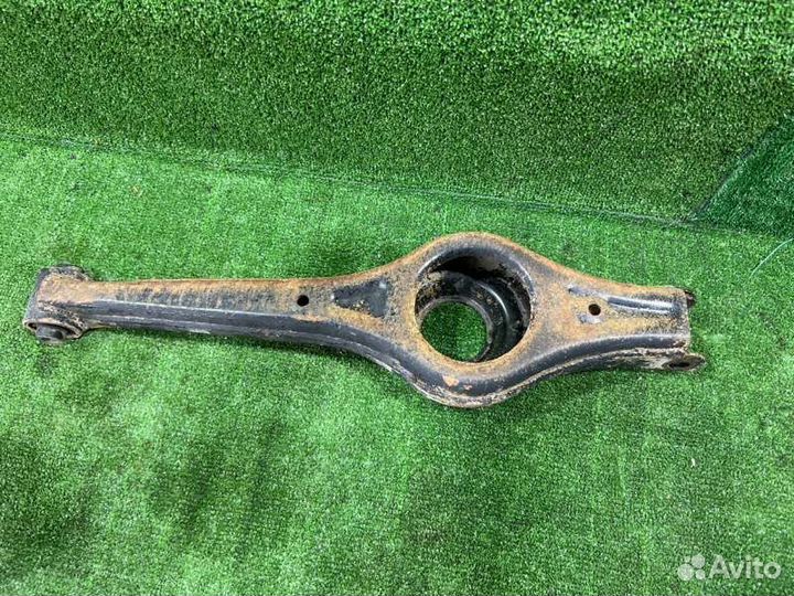 Рычаг подвески нижний задний левый Ssangyong