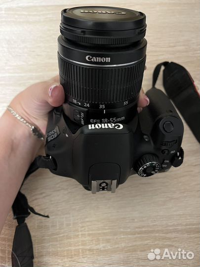 Зеркальный фотоаппарат canon 550d