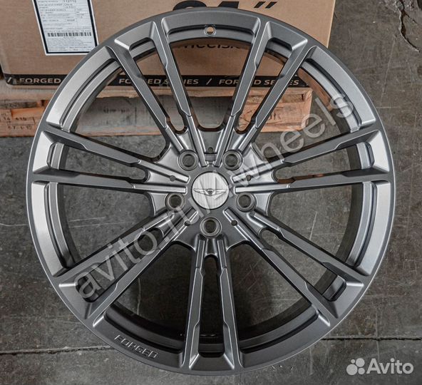 Кованые диски Genesis G80 R19 наличие
