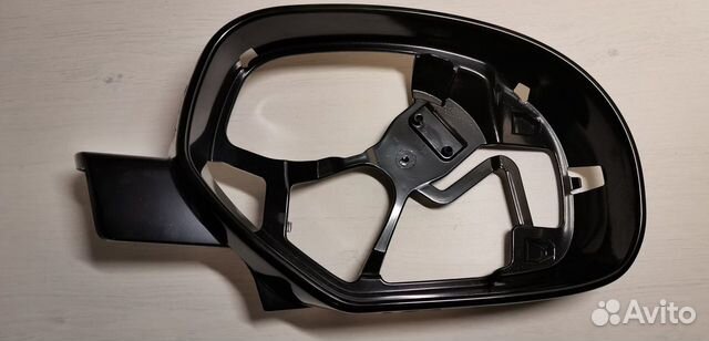 Каркас зеркала Escalade правое 752390AA